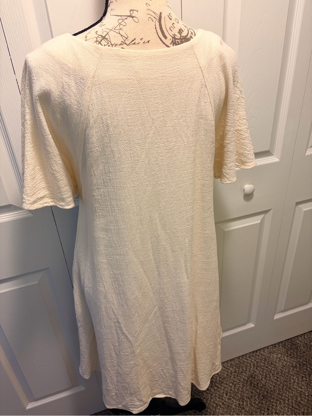 Cream Short-Sleeve Tunic Dress with Delicate Jellyfish Embroidery - Picture 5 of 5